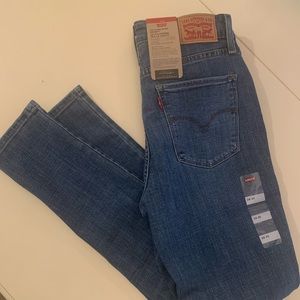 Levi’s 721 High Rise Skinny Jeans